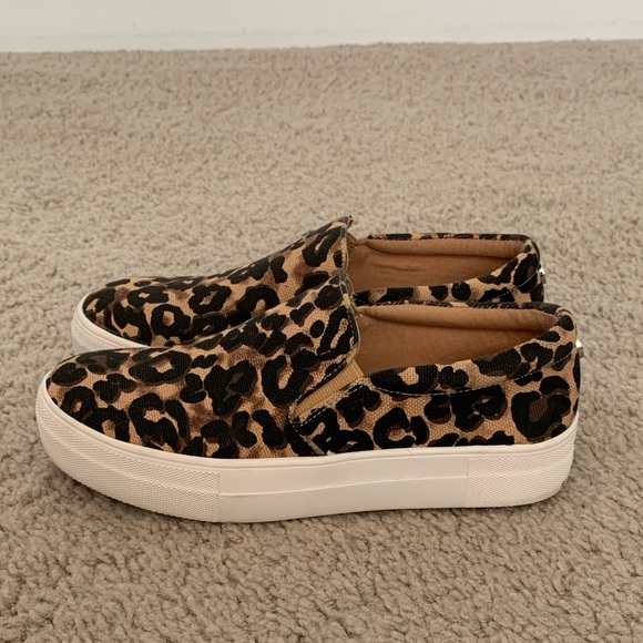 Steve Madden Gills sneakers - Picture 2 of 8